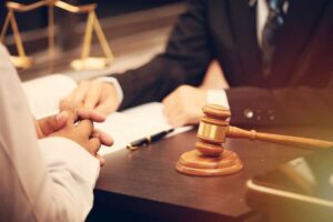 وکیل پایه یک دادگستری وکیل دادگستری وکیل اعتراض به رای داوری