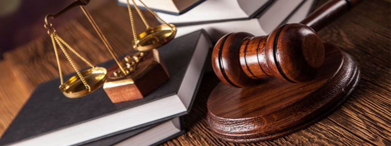 وکیل شکایت از پزشک