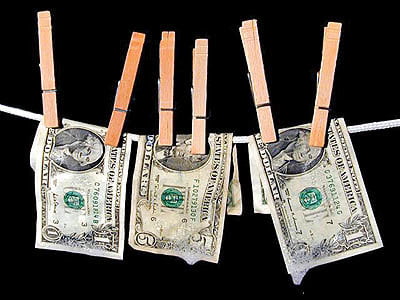 پولشویی و آثار و نتایج حاصل از آن