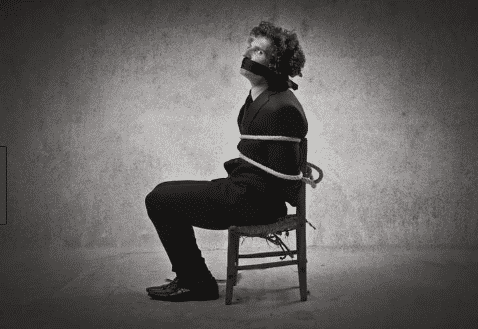 وکیل برای شکایت از آدم ربایی