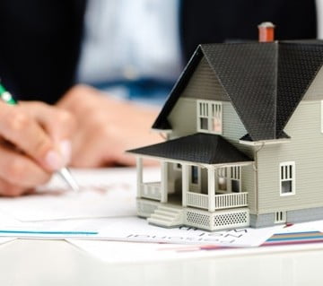 وکیل ملک دماوند