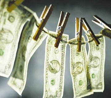 همکاری در پولشویی